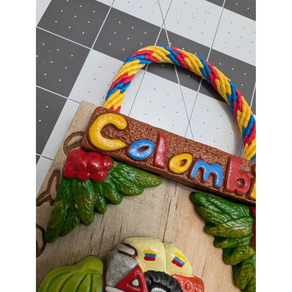 Colombia Chiva Bus‎ Wooden Key Holder Wall Mount Folk Art Souvenir 3 Hooks
